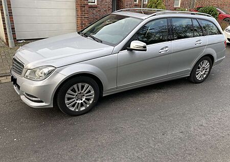 Mercedes-Benz C 180 T (BlueEFFICIENCY) 7G-TRONIC Elegance