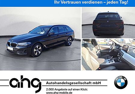 BMW 520 d xDrive Touring Navi Klima Leder PDC Kamera