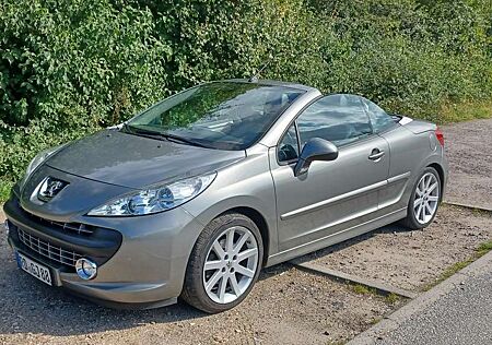 Peugeot 207 CC 120 VTi Automatik Roland Garros