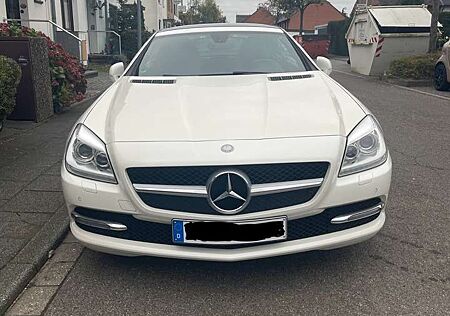 Mercedes-Benz SLK 200 neue Steuerkette und Hinterachse (Garantiefall)