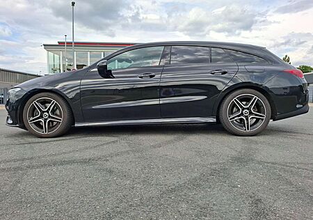 Mercedes-Benz CLA 200 Shooting Brake AMG Line
