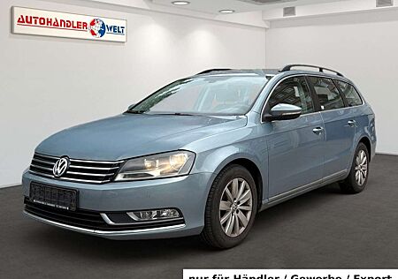VW Passat Variant Volkswagen Passat Kombi 2.0 TDI Klimaautomatik SHZ PDC AHK
