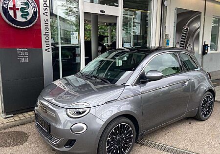 Fiat 500E La Prima