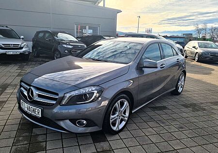 Mercedes-Benz A 200 Urban Sport Bi-Xenon NAVI PDC