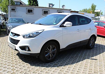 Hyundai ix35 GO CRDI 1,7d/TEILLEDER/NAVI/SITZHEIZUNG