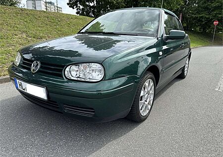 VW Golf Cabriolet Volkswagen Cabrio 1.6 Classicline