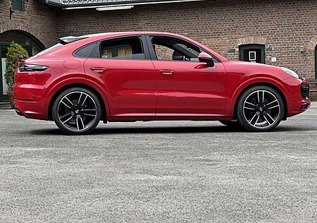 Porsche Cayenne GTS Coupe HEAD-UP*BOSE*KAMERA360*22 CLASSIC*MATRIX