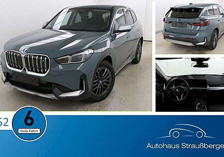 BMW iX1 30 xDrive xLine ACC 3D View KZU HiFi HuD LED