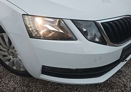 Skoda Octavia Combi Ambition