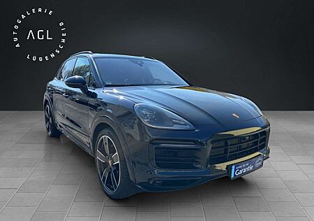Porsche Cayenne V6 E-Hybrid Platinum Edition