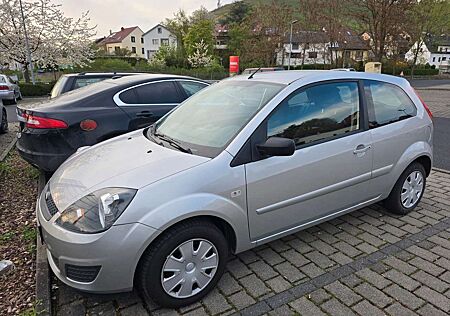 Ford Fiesta 1.3 Ambiente