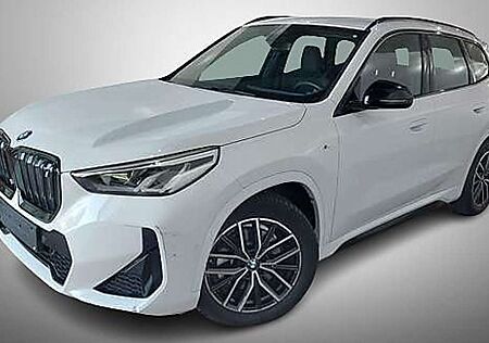 BMW iX1 gebraucht kaufen BMW iX1 64.7 kWh xDrive30 M Sport*Kamera*Navi*Virtua