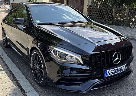 Mercedes-Benz CLA 45 AMG 4MATIC | 381 PS | Performance | Harman Kardon