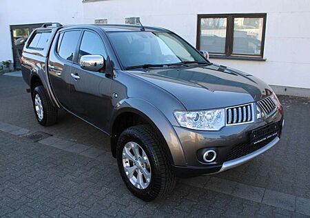 Mitsubishi L200 L 200 Intense Top DoKa 4WD Hardtop*Leder*AHK