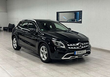 Mercedes-Benz GLA 200 Automatik*LED*AHK*Navi*SHZ*RFK*PDC*Temp*