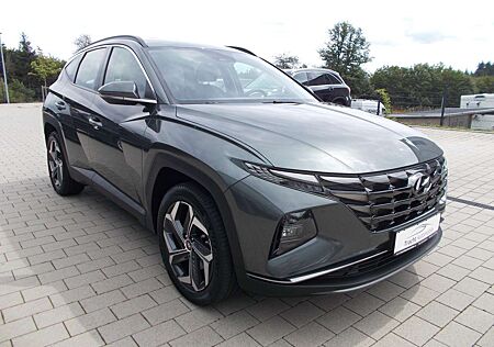 Hyundai Tucson Basis Plug-In Hybrid 4WD*Navi*SH*Tempom.*Kamera*