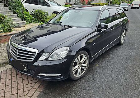 Mercedes-Benz E 220 CDI BlueEfficiency (212.202)