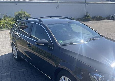 VW Passat Variant Volkswagen 2.0 Blue TDI SCR Comfortline