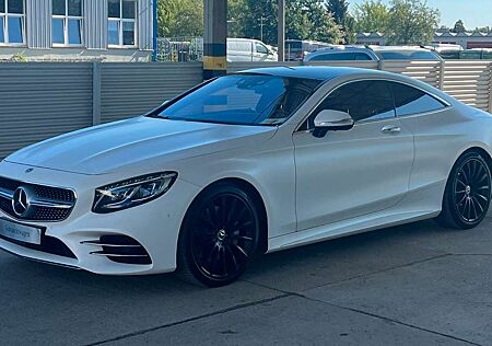 Mercedes-Benz S 560 COUPÉ AMG-LINE DESIGNO PANO 360° MATT