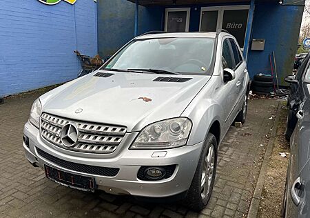 Mercedes-Benz ML 350 MB 4Matic 7G-TRONIC Klima/NAVISHZ/