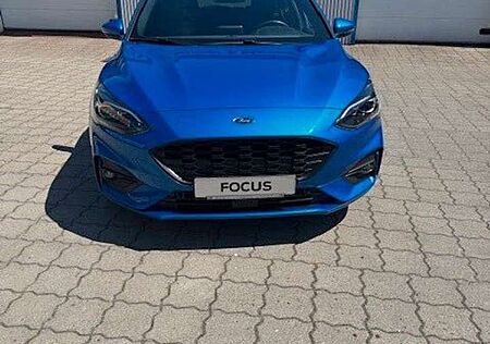 Ford Focus Turnier ST-Line X