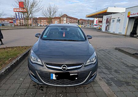 Opel Astra 1.4 Turbo Active