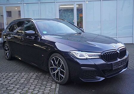 BMW 530 d xDrive M Sport Headup/HarKardon/Pano/1. Hd