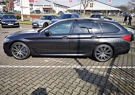 BMW 540d 540 xDrive Touring Automatik M Sport Line