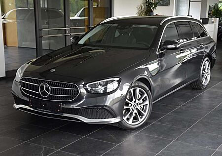 Mercedes-Benz E 400 d 4Matic T 9G Avantgarde"PANO"STANDHEIZ"AHK"DISTRO