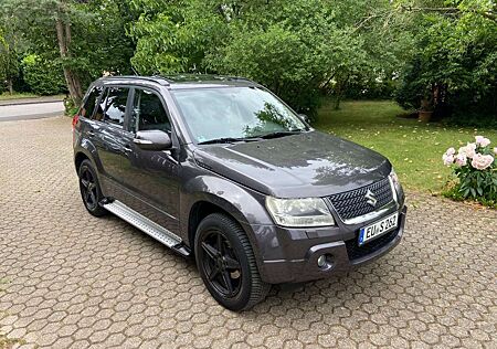 Suzuki Grand Vitara 2.4 VVT Club Automatik Klima 4X4