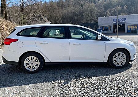 Ford Focus Traveller 1,5 TDCi TitaniumTitanium