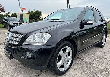 Mercedes-Benz ML 320 CDI 4 MATIC*NAVI*HK*STANDHEIZUNG*