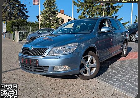 Skoda Octavia Combi Elegance Sitzh. Navi. Klimaaut.