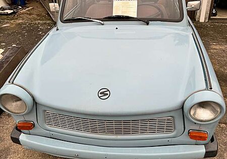 Trabant P601 DeLuxe