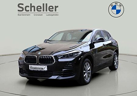 BMW X2 sDrive20i Advantage DAB LED RFK Navi Shz PDC