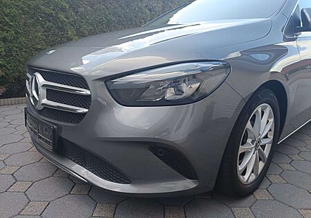 Mercedes-Benz B 200 d 4Matic 8G-DCT Progressive