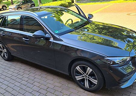 Mercedes-Benz C 220 d T 9G-TRONIC Avantgarde