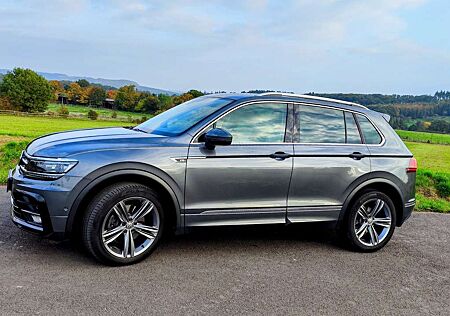 VW Tiguan Volkswagen 2.0 TSI 4Motion DSG OPF R Line