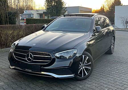 Mercedes-Benz E 300 de T Avantgarde Facelift Panorama Distronic