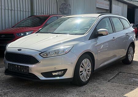Ford Focus Business Edition 1.Hand*AHK*Tempomat*PDC*Klima*