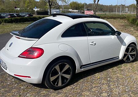 VW Beetle Volkswagen The 1.4 TSI Fender Edition