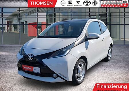 Toyota Aygo 1.0 x-play touch Kamera LM BC BTH Klima