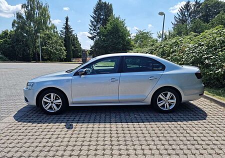 VW Jetta Volkswagen 1.2 TSI BlueMotion Technology Comfortline