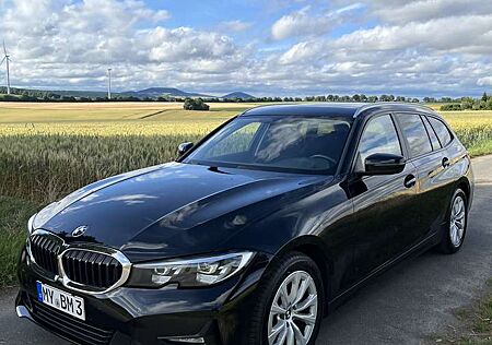 BMW 318d 318 Touring Aut. Advantage