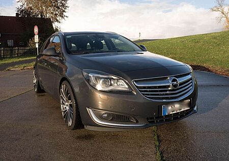 Opel Insignia 2.0 Bi-TurboCDTI Aut. Edition