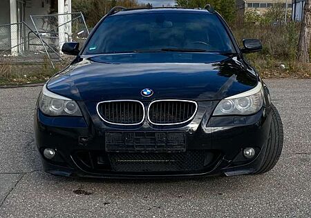 BMW 520i 520 Touring M Paket ab werk