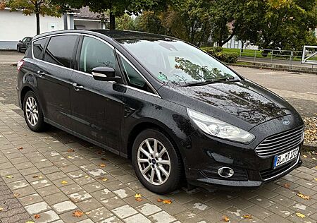 Ford S-Max gebraucht kaufen Ford S-Max 2.0 TDCi Aut. Titanium