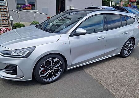 Ford Focus ST-Line X