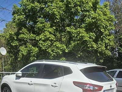 Nissan Qashqai 1.6 dCi TEKNA 4×4