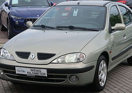 Renault Megane 1.6 16v See